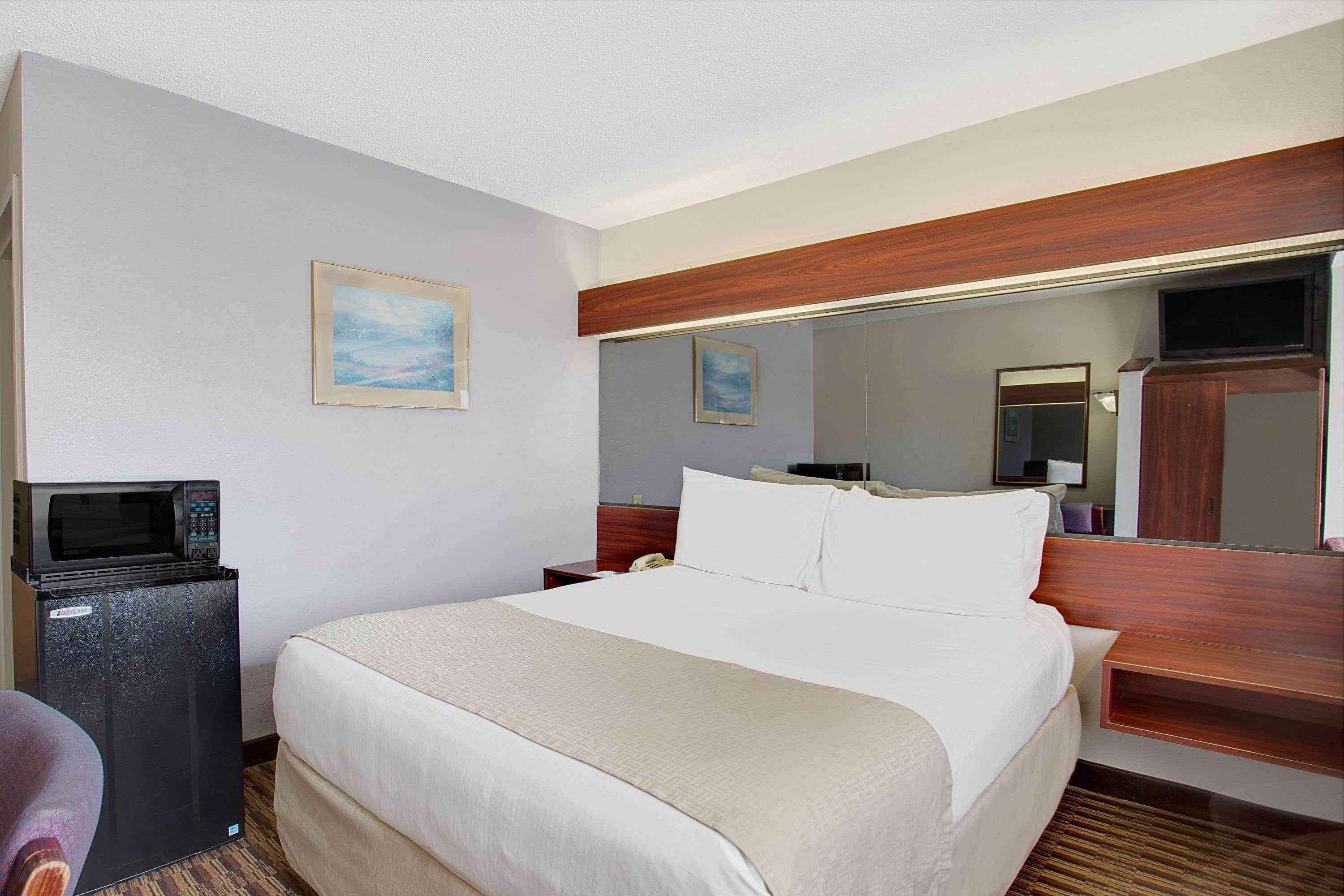 Microtel Inn By Wyndham - Мерфрисборо Экстерьер фото