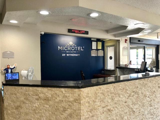 Microtel Inn By Wyndham - Мерфрисборо Экстерьер фото